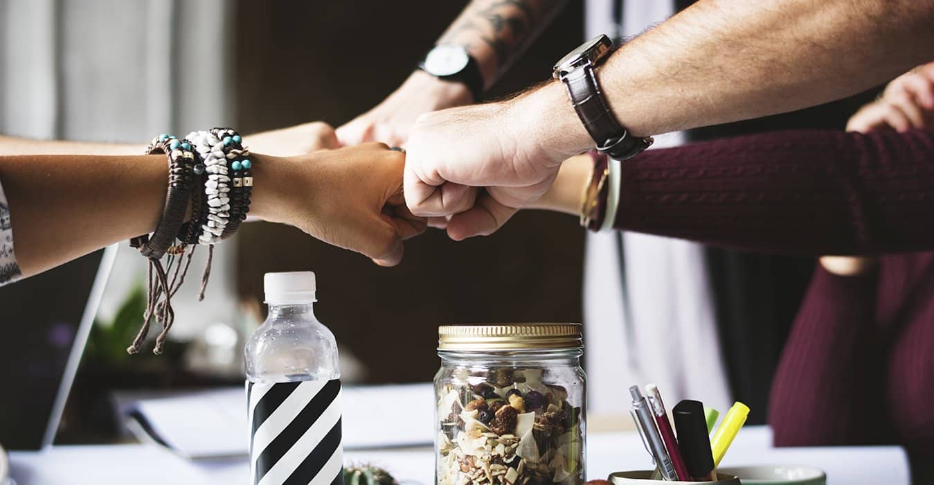 Why Graphic Design Agencies Should Support Each Other